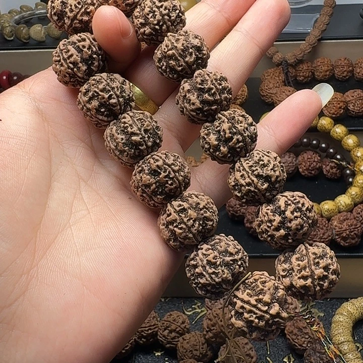 金刚菩提吊坠原生态梅花21