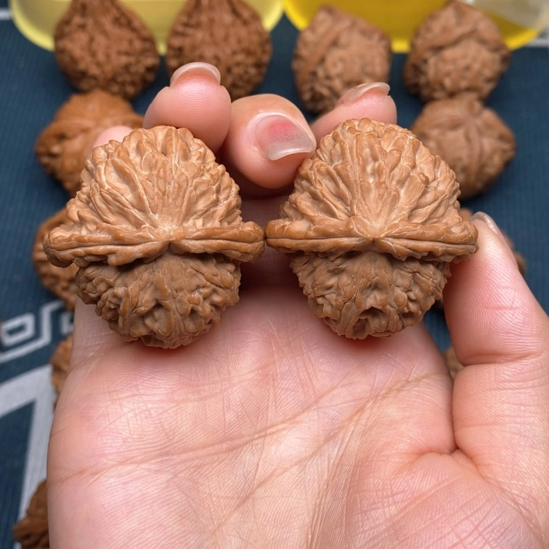 吊坠文玩核桃白狮子39.5