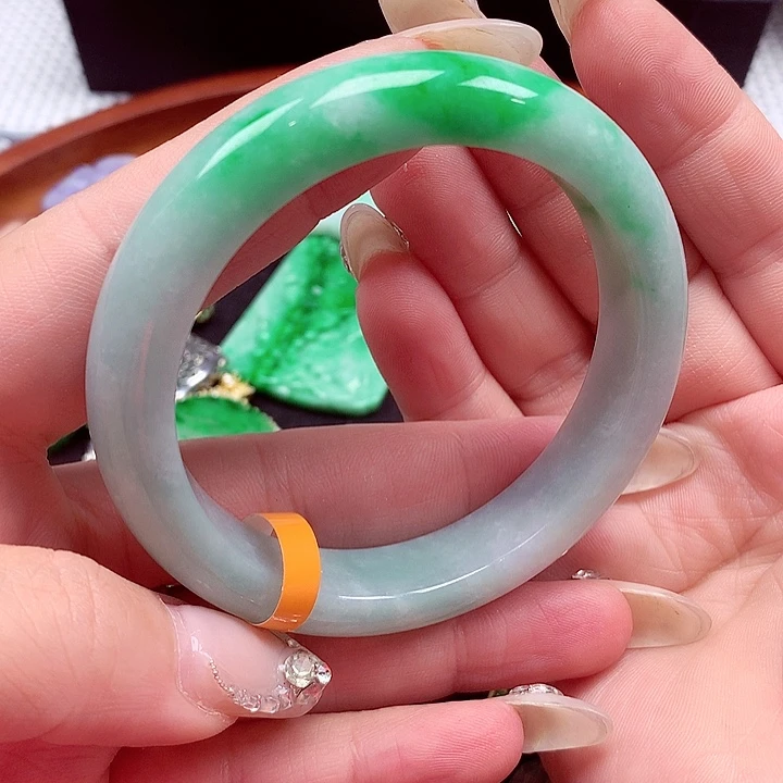 小***意未镶嵌手镯翡翠翡翠手镯
