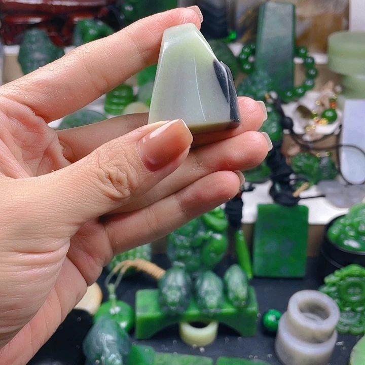 未镶嵌和田玉珠宝半成品