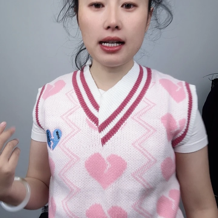 特别宠粉的主播哇衣服也好看