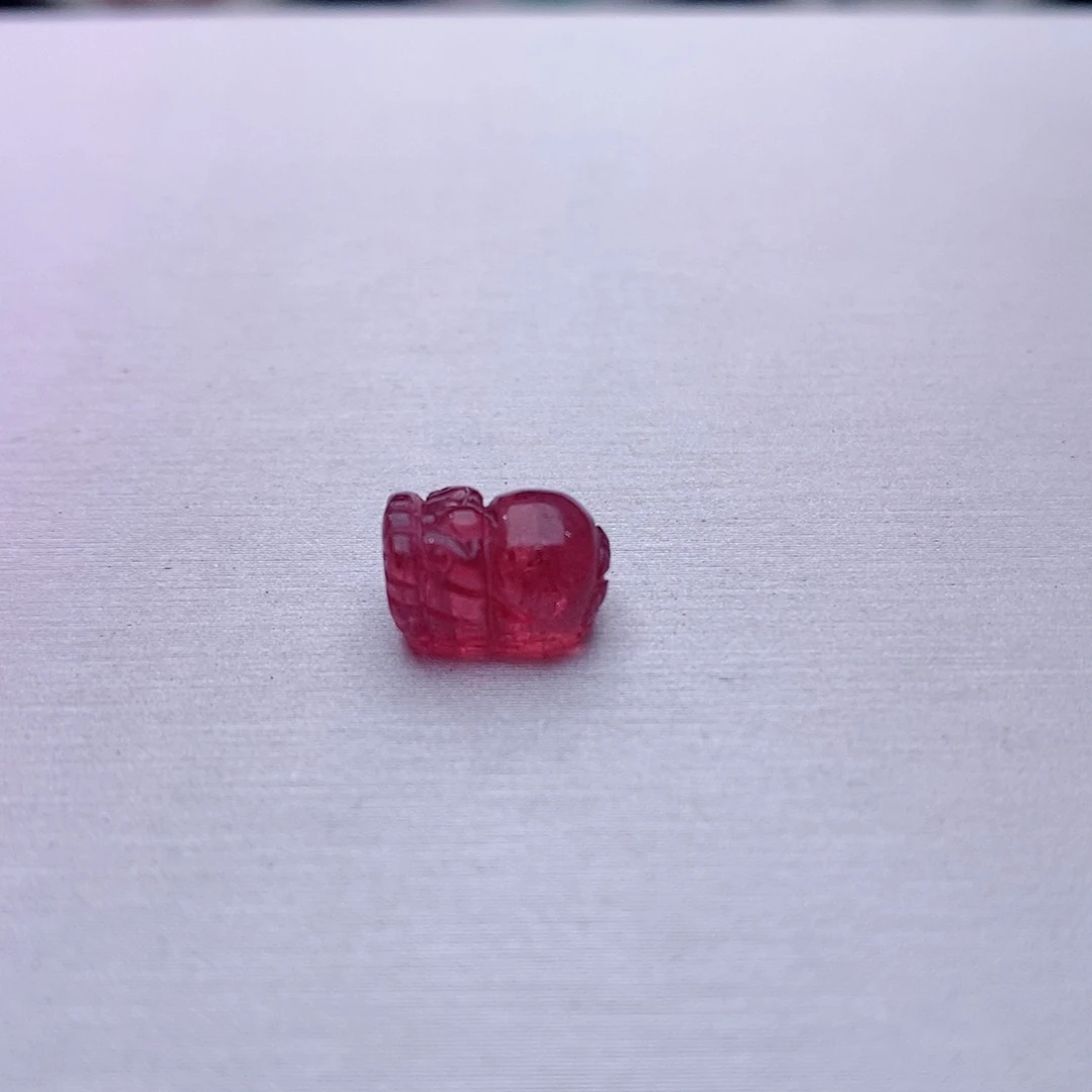 碧玺貔貅未镶嵌碧玺貔貅