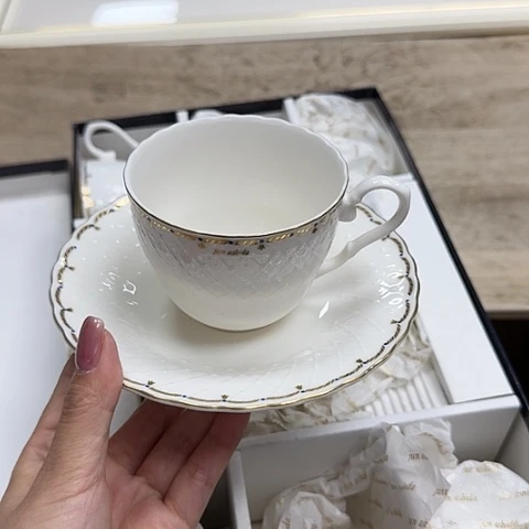 瓷器。瓷器。瓷器。
