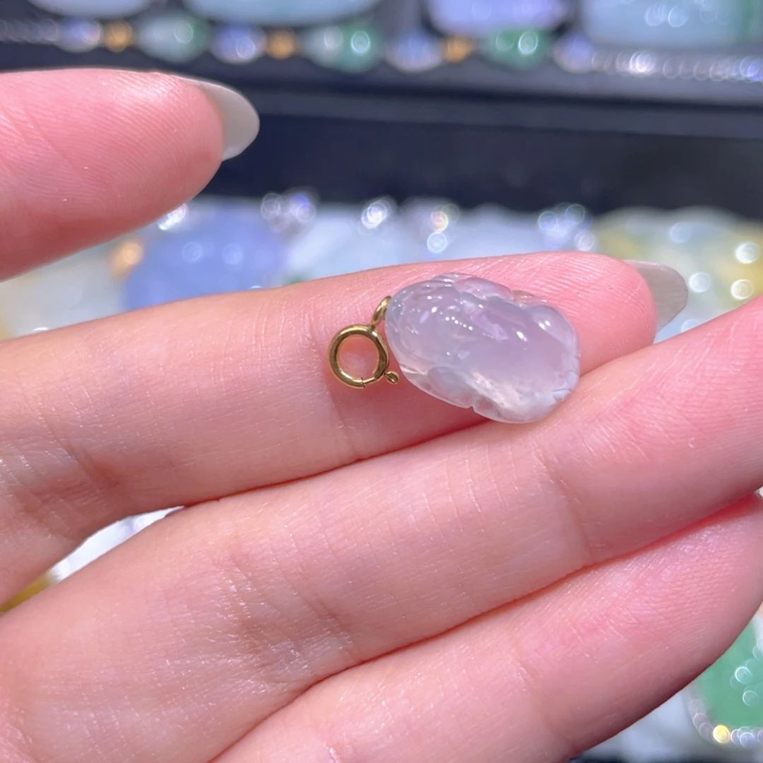 颈饰18K金镶嵌翡翠翡翠