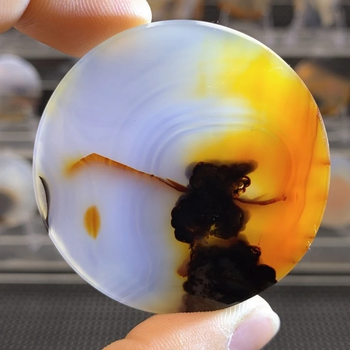 玛瑙/玉髓颈饰未镶嵌