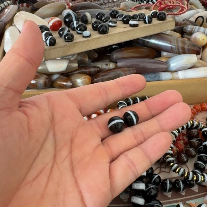 风***嘴合金玛瑙/玉髓珠宝奇石