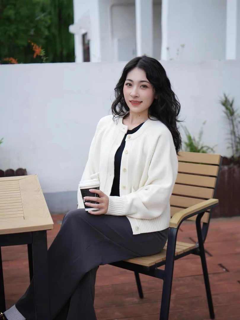 2025年秋季新款口袋开衫