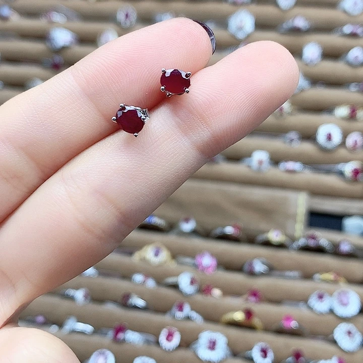 银S925镶嵌耳饰红宝石