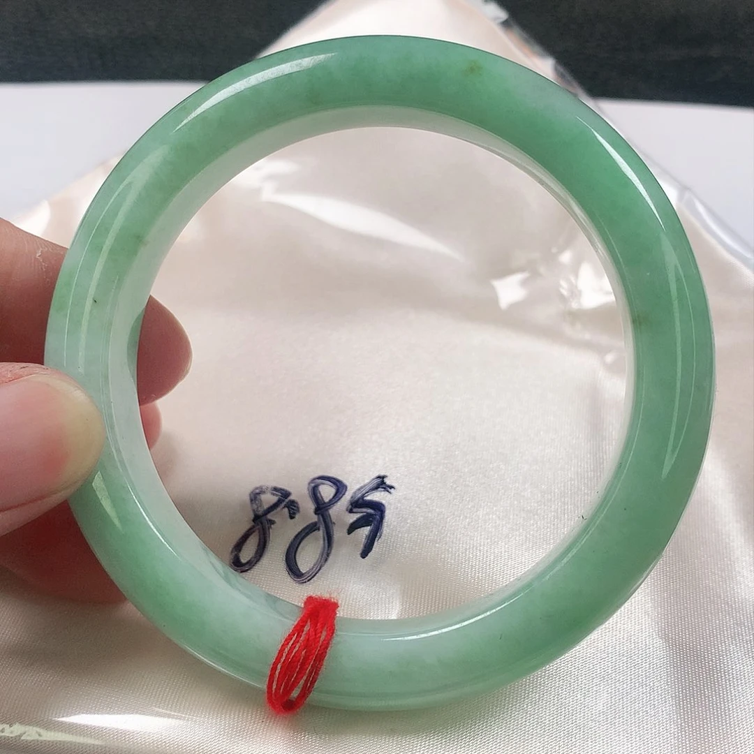 未镶嵌手镯翡翠325