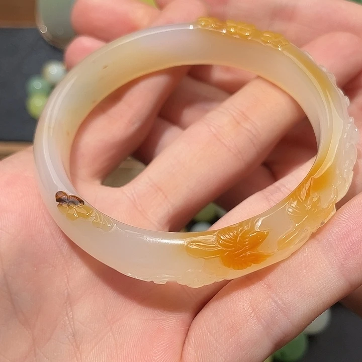 玛瑙/玉髓手镯未镶嵌