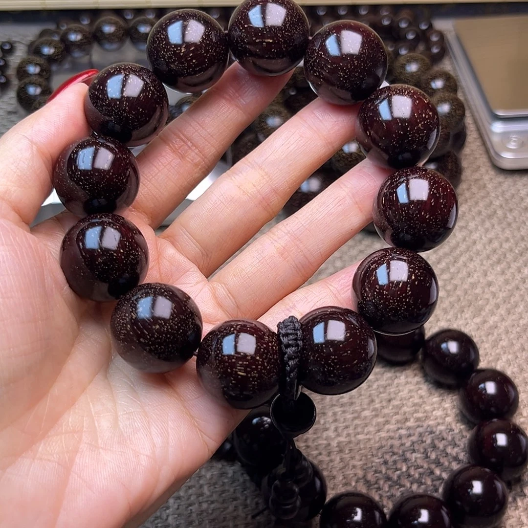 汉***爷檀香紫檀（小叶紫檀）2.0 12颗满星