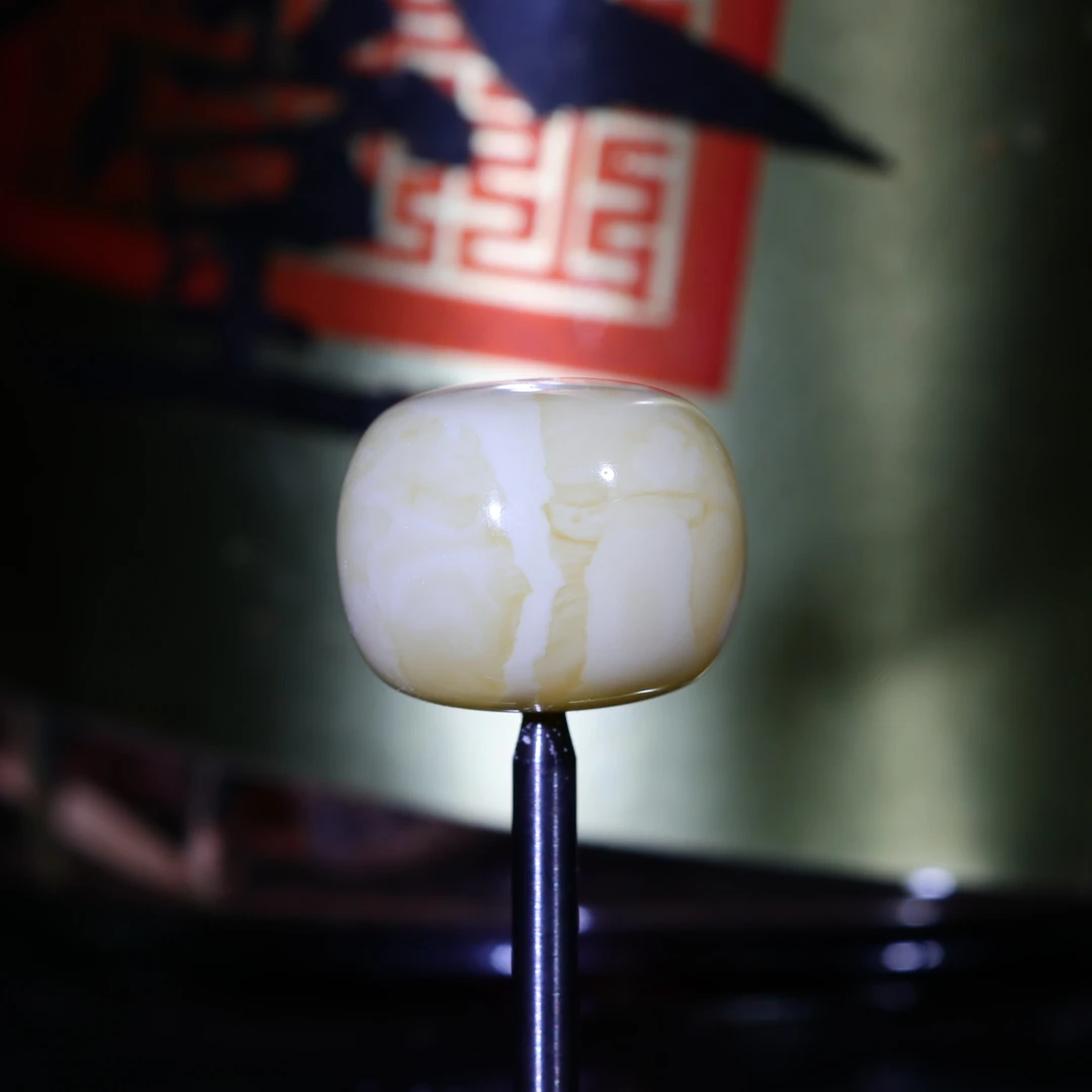 14m蜜蜡老型珠子顶珠天然原矿精工白花蜡满蜡墩子14.9*12.1/A702