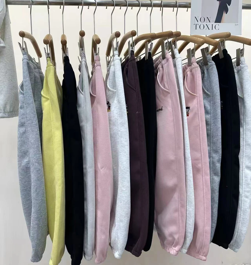 春款新款卫裤，尺码110-150， ，韩版裤型，高温水洗面料，柔软有质感！