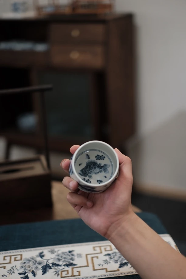 【左手言瓷严选】五里雾 桃花流水鳜鱼肥威士忌杯