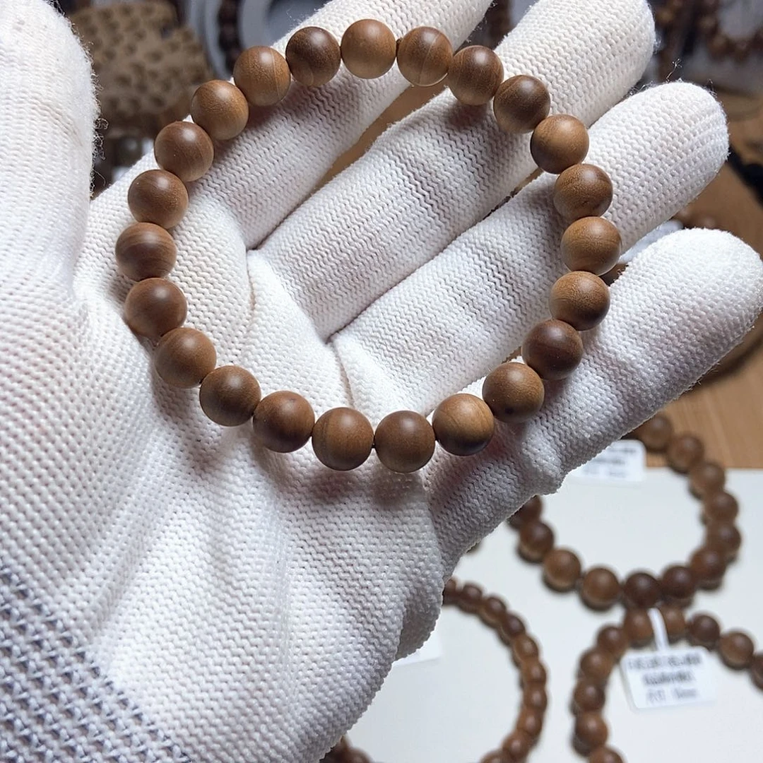 檀香木沉水，黑肉，横纹，奶香0.8