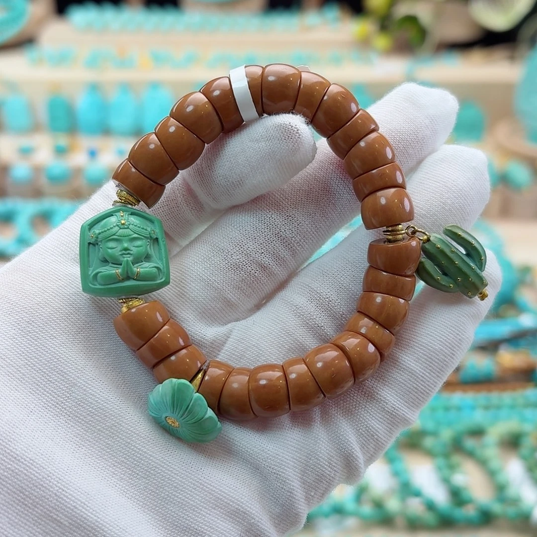 绿松石18K金镶嵌珠宝奇石