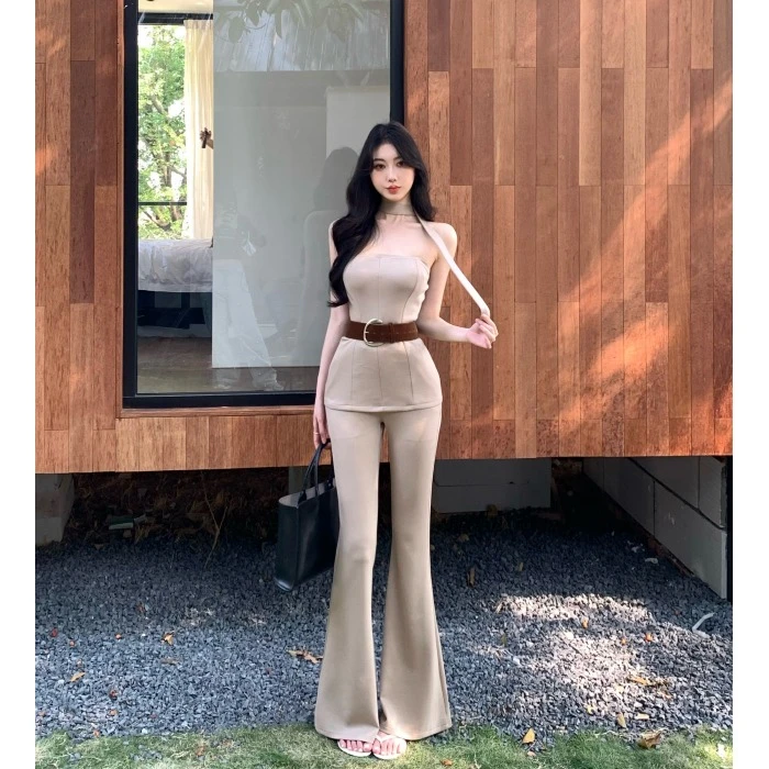 卡其色辣妹修身短款抹胸背心女夏季显身材套装微喇叭休闲裤两件套