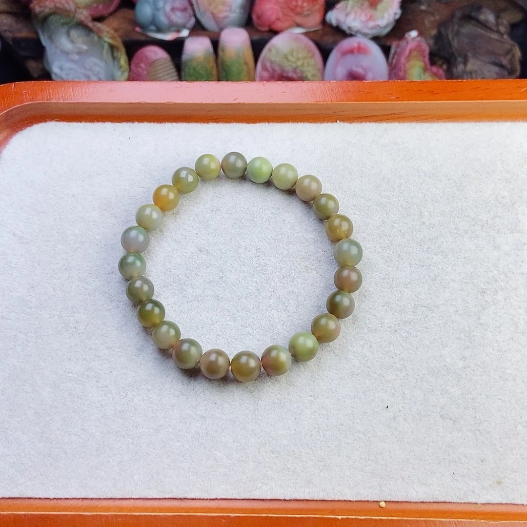 未镶嵌石英质玉（盐源）珠宝半成品