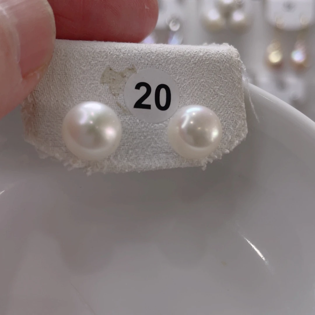 颈饰未镶嵌淡水珍珠