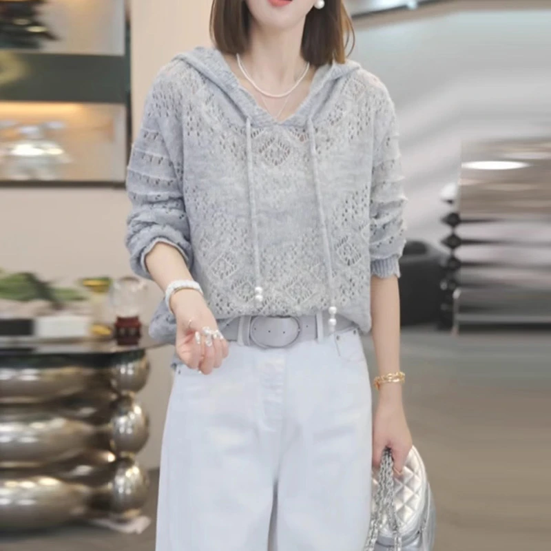 镂空设计纯色连帽时尚气质针织衫女2025春季新款洋气通勤宽松上衣