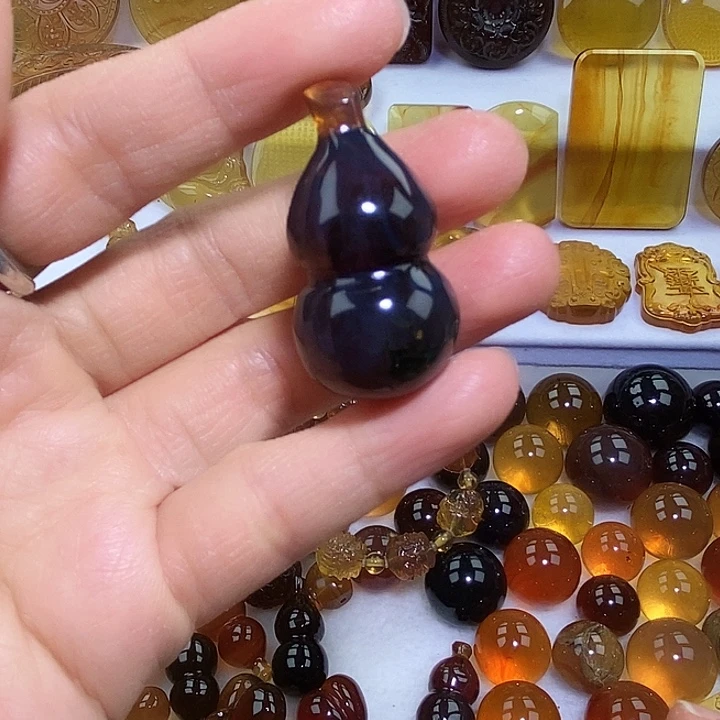 琥珀未镶嵌吊坠(不含链)天然缅甸琥珀紫罗兰葫芦
