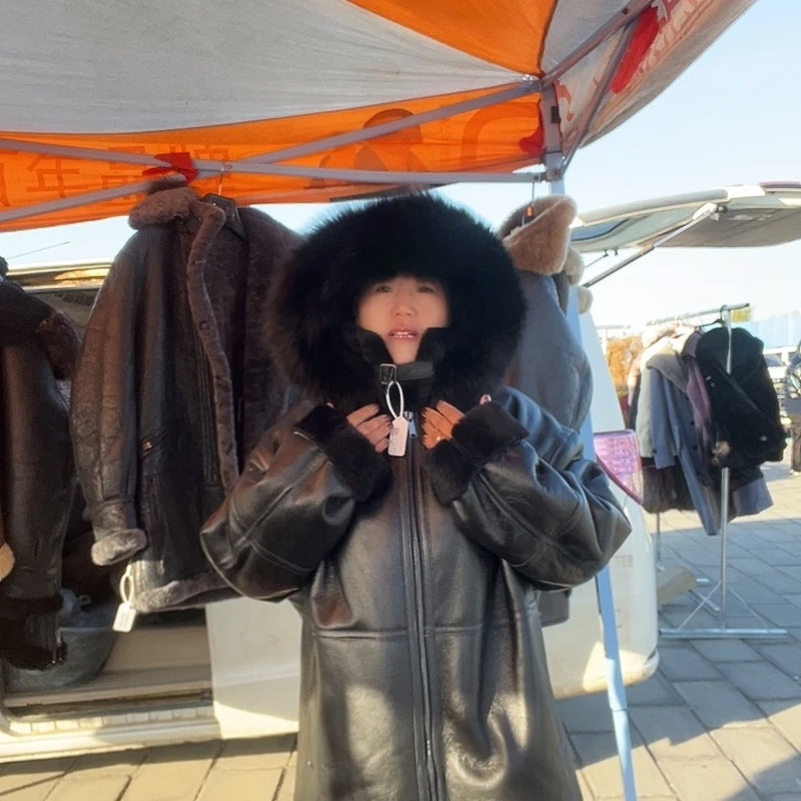 ˚****54码数皮毛一体男款