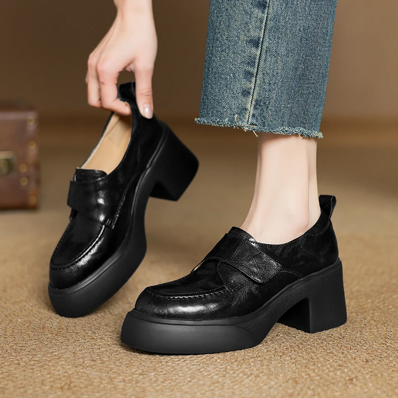 8CM银色时尚皮鞋气质单鞋2025春季新款圆头厚底粗跟一脚蹬乐福鞋