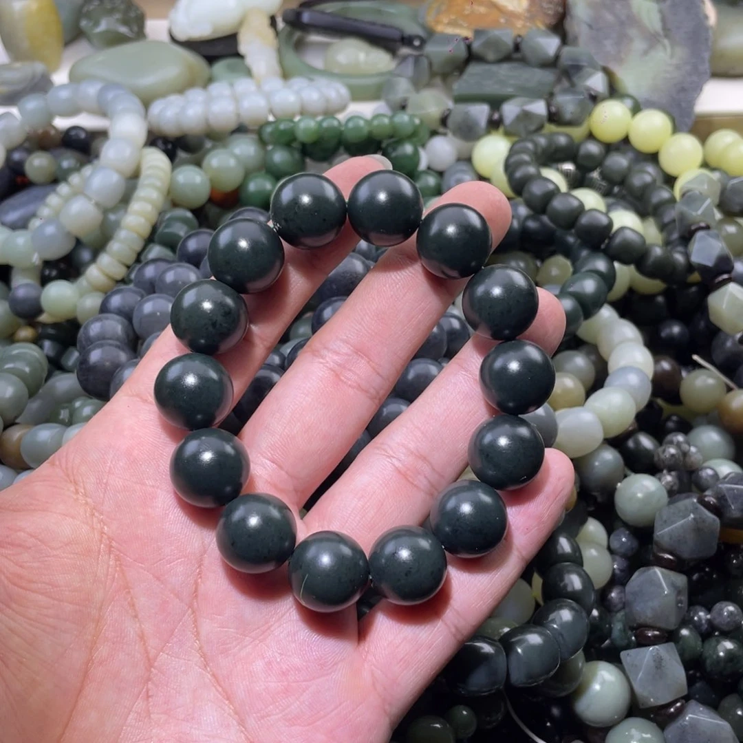 手串未镶嵌和田玉