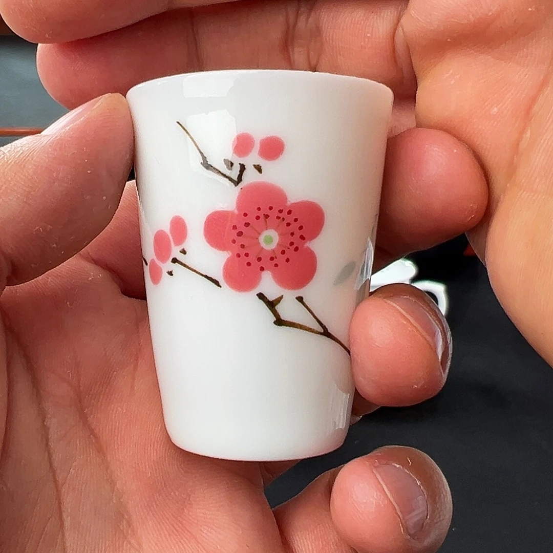 翠竹红梅闻香杯微瑕