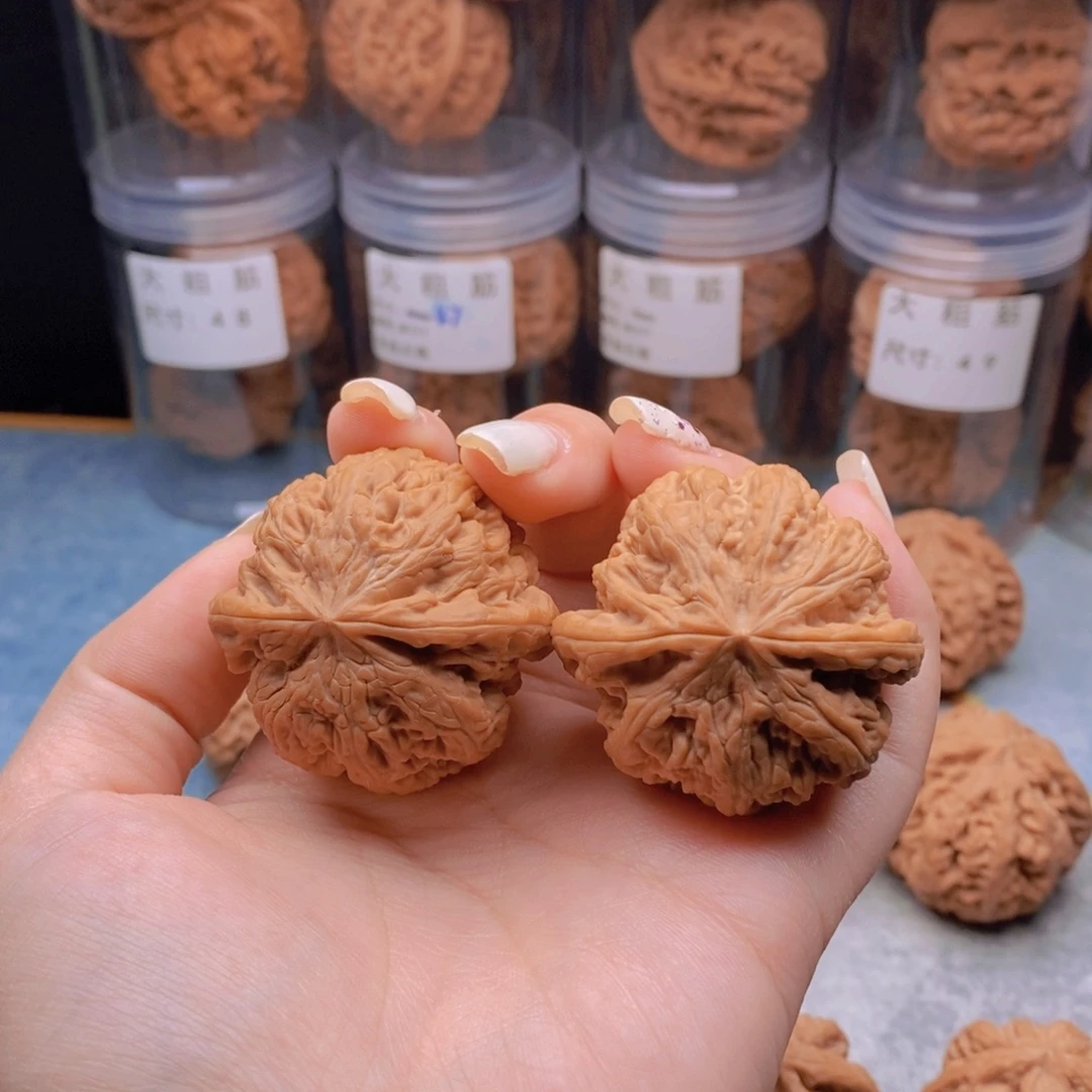 锈***吊坠文玩核桃粗筋精品对43