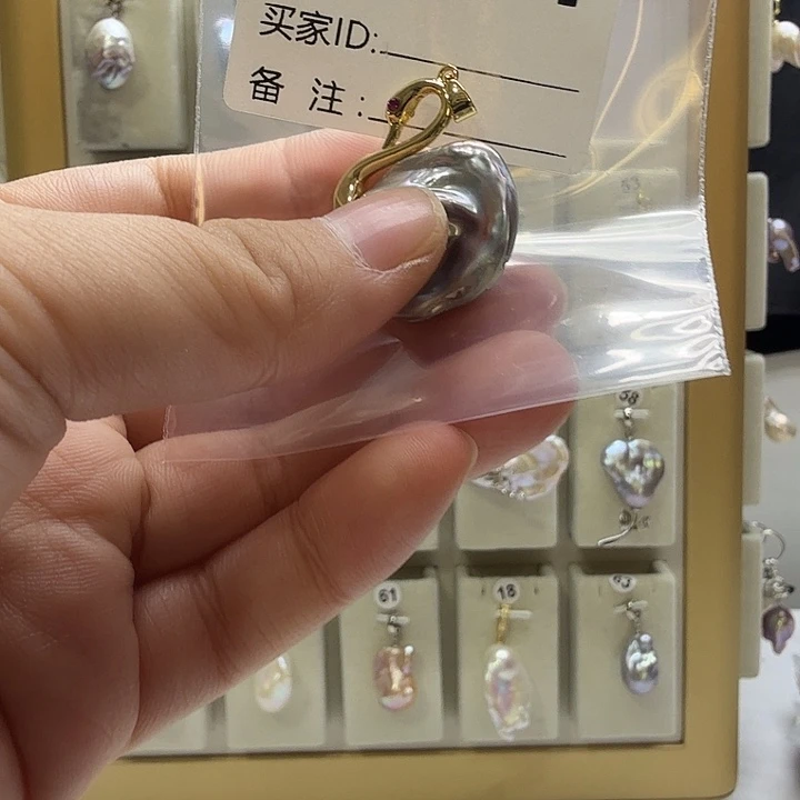 合成立方氧化锆合金