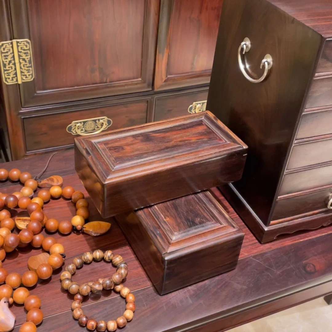 红酸枝木类成套家具