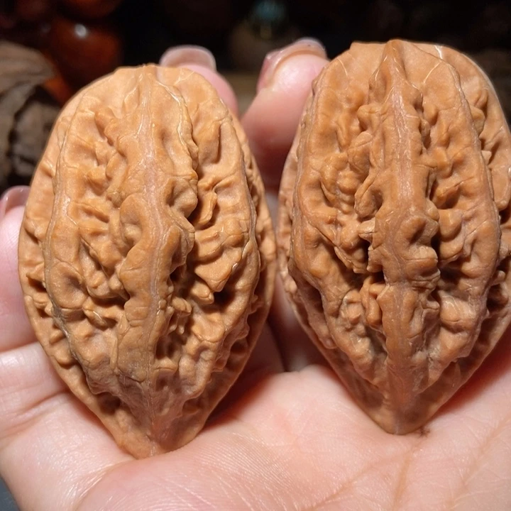 把件文玩核桃东北楸子小雪1