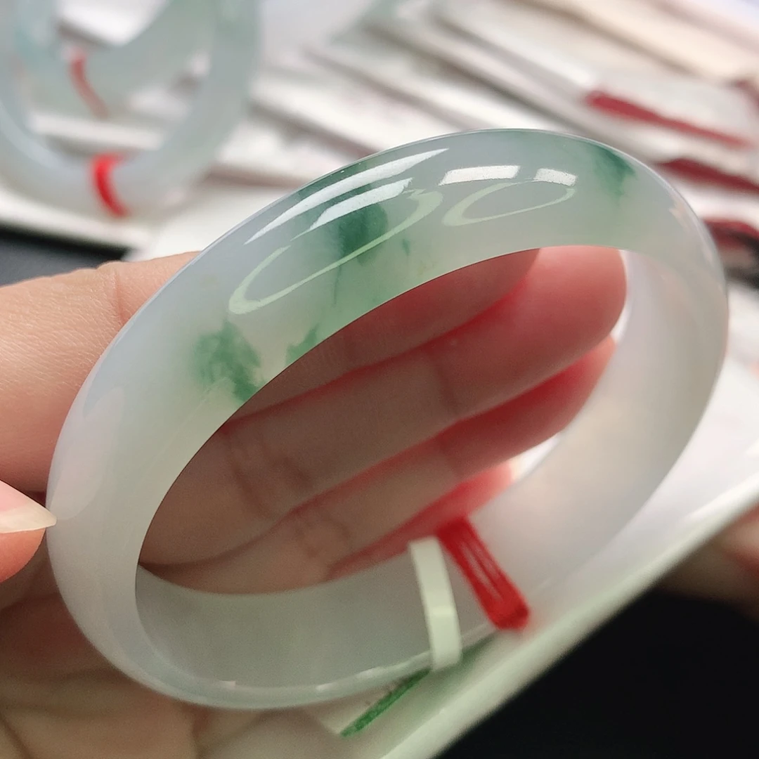 翡翠未镶嵌手镯贵妃57