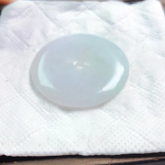 翡翠颈饰未镶嵌天****远吊坠