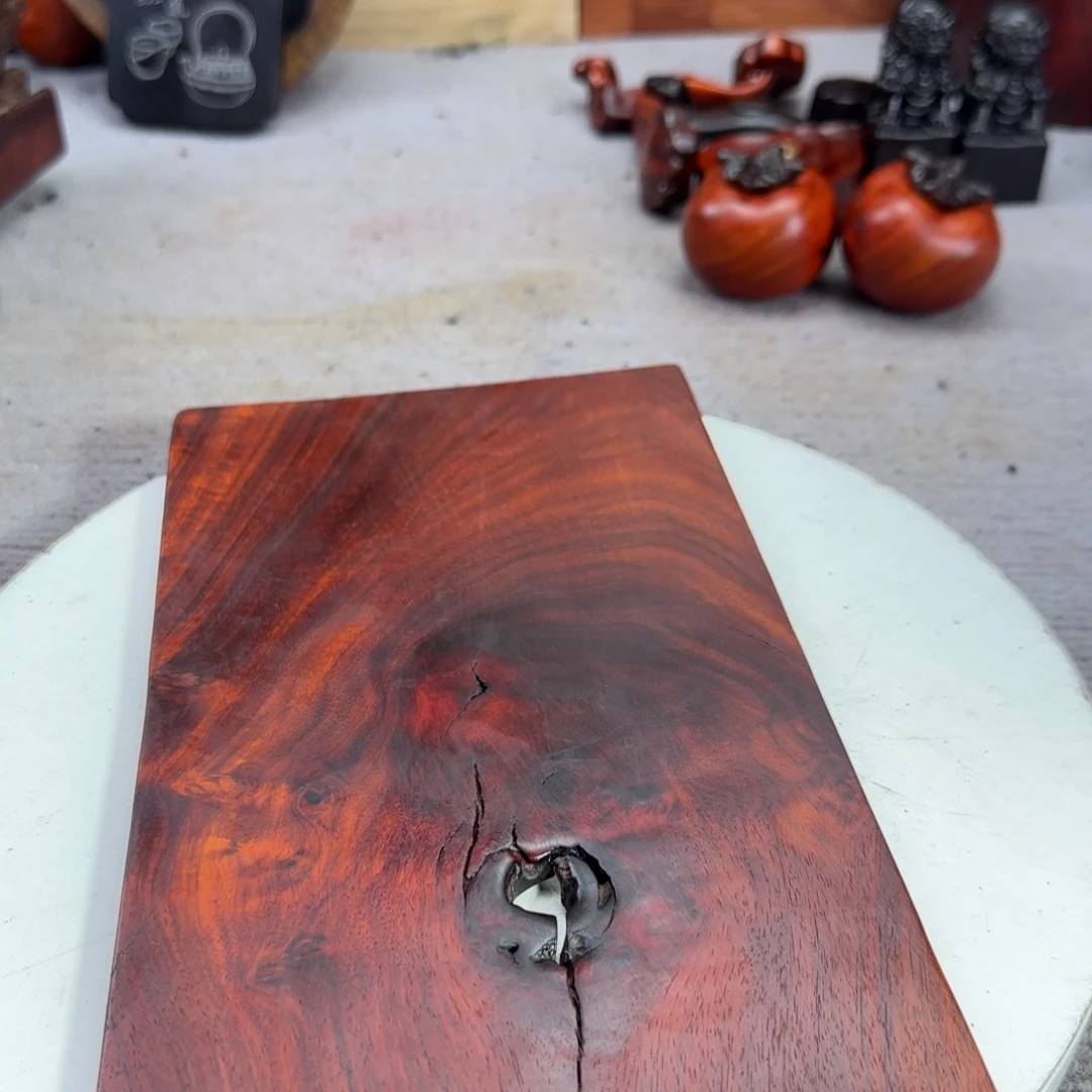 大果紫檀（缅甸花梨）植**人