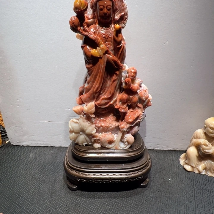 寿山石明****~芙蓉石观音工艺品
