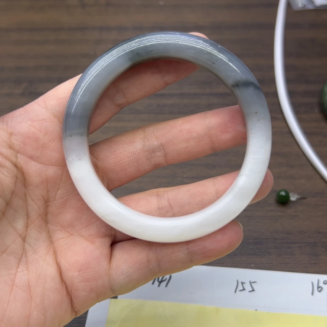 和田玉未镶嵌手镯59.1圈围112