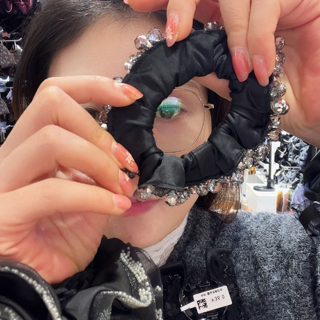 布艺非金属冰。  面