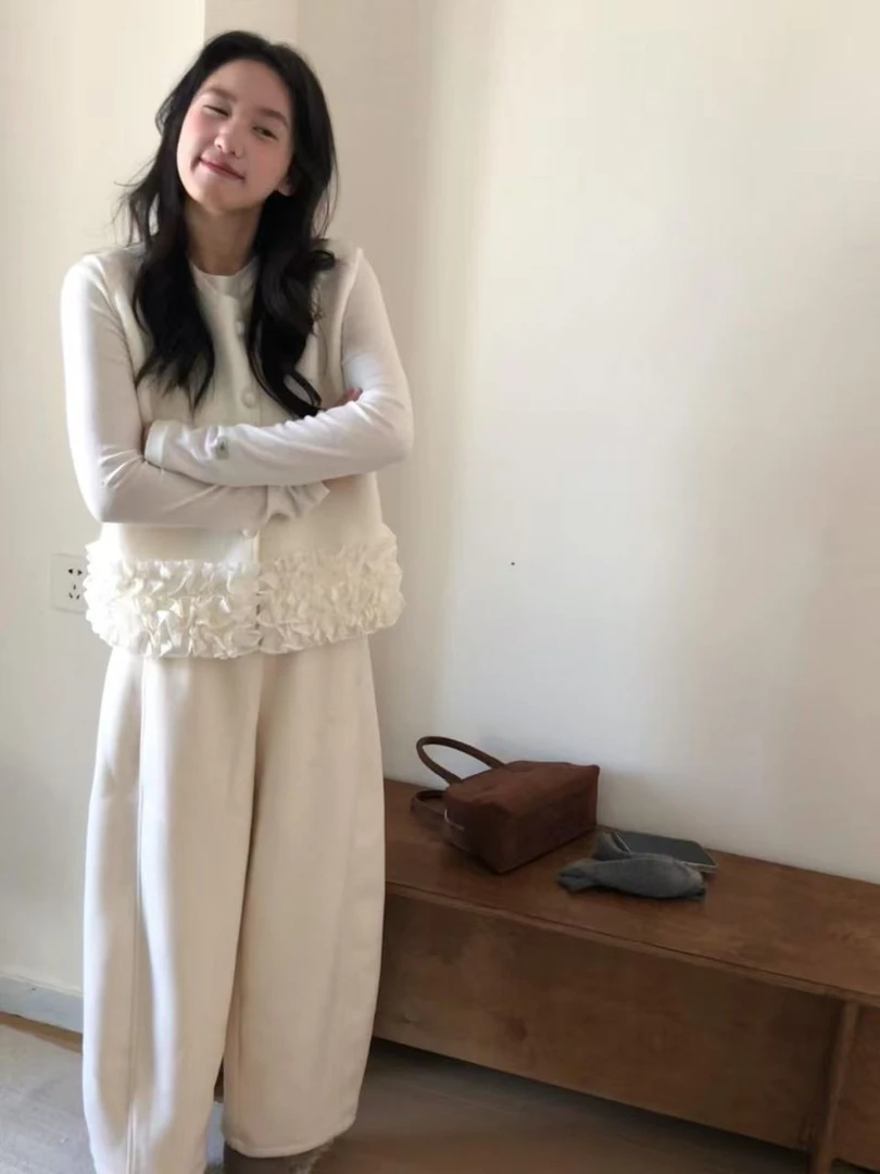 秋冬新款小众拼接花边马甲碎花下摆设计气质风上衣百搭休闲裤套装