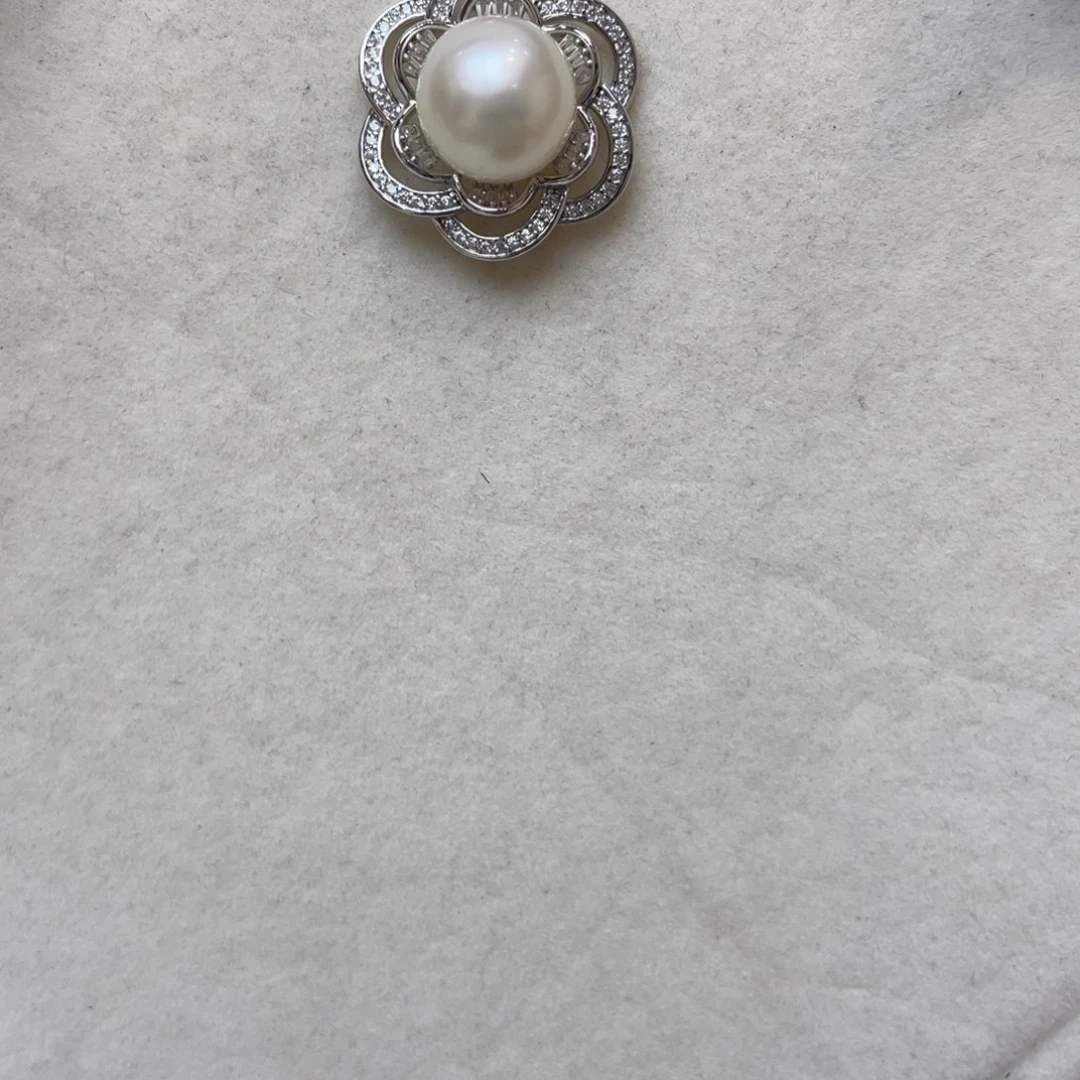 银S925镶嵌吊坠(不含链)海水珍珠