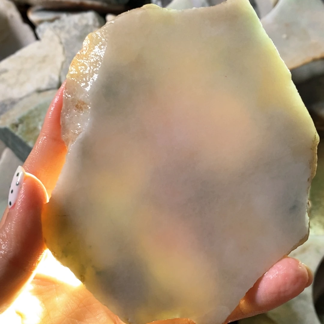 颈饰未镶嵌翡翠天然翡翠
