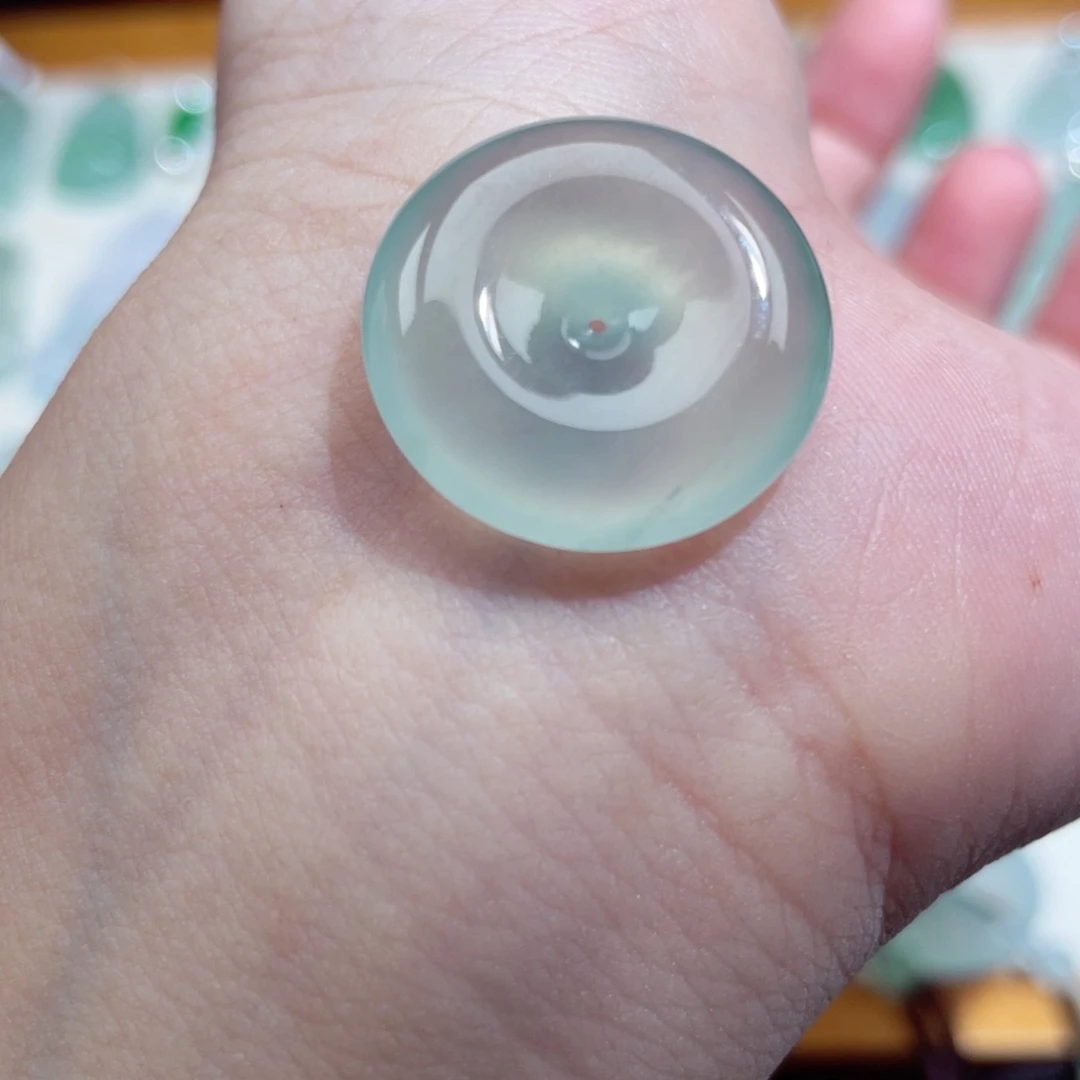 翡翠未镶嵌颈饰平安扣