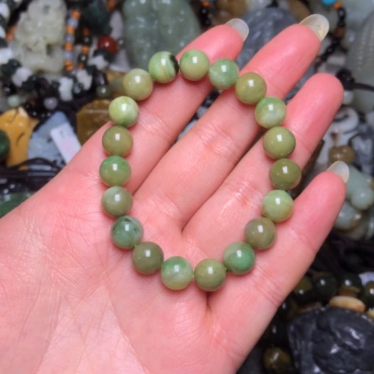 和田玉未镶嵌把件多样性