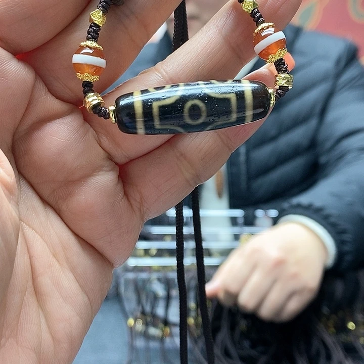 玛瑙/玉髓颈饰合金