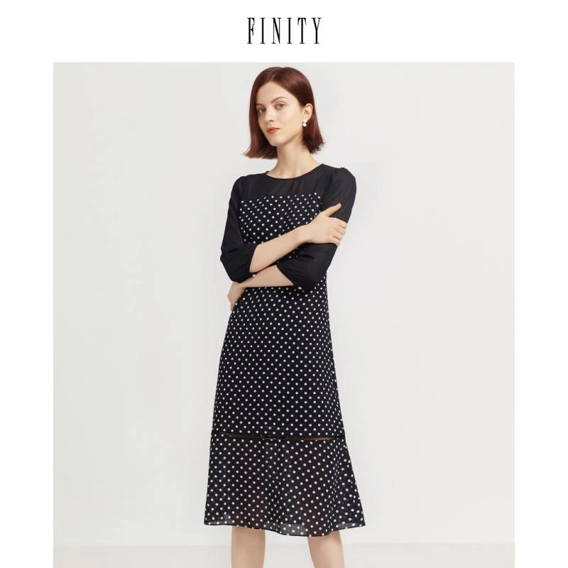 【粉丝专享】FINITY 新款印花拼接连衣裙收腰气质修身 F21UD1431L