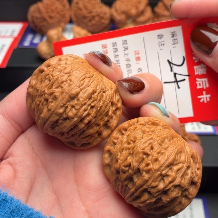 把件文玩核桃42.5尺铁锤妹妹