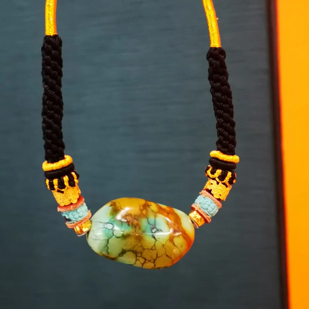 原矿绿松石高瓷特色随型锁骨链配饰吊坠