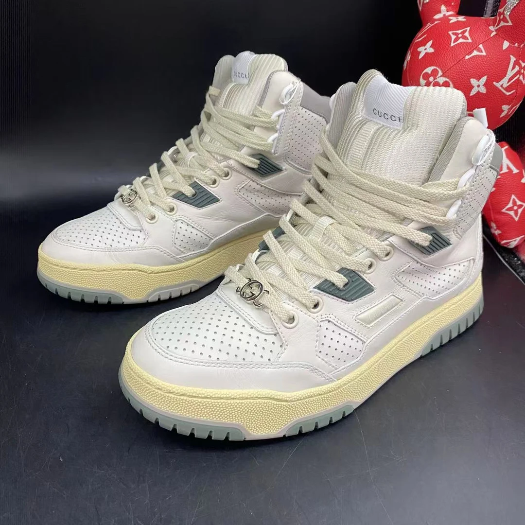 95新 GUCCI/古驰 米白色穿孔百搭高帮简约脏脏鞋38.5欧码ddm2414