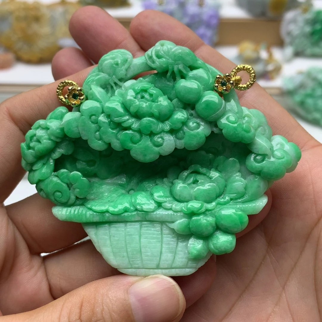 翡翠未镶嵌颈饰翡翠